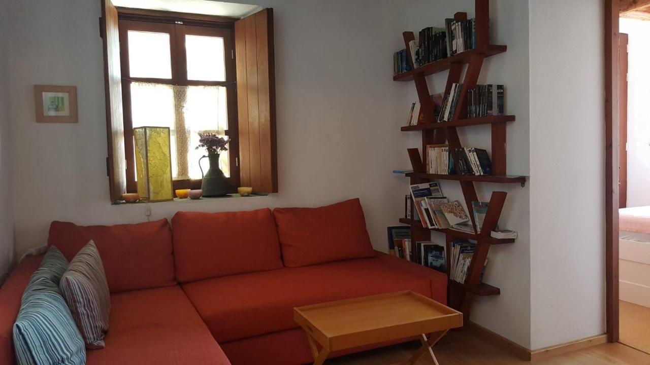 Athina Guesthouse Monemvasia Extérieur photo