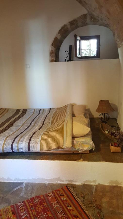 Athina Guesthouse Monemvasia Extérieur photo
